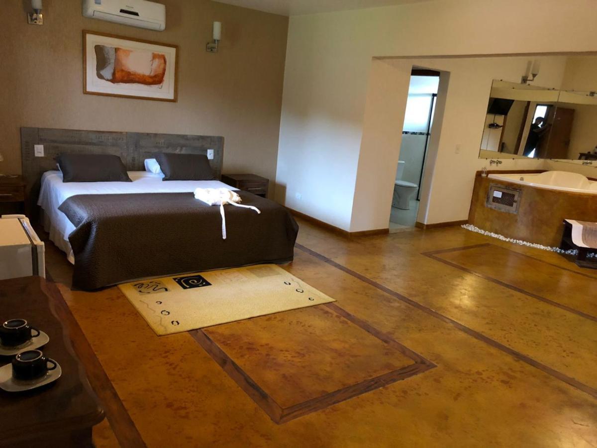Chappada Hotel Alto Paraíso de Goiás Kültér fotó